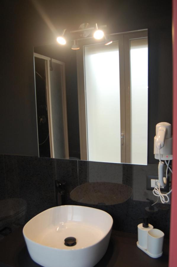 Bed and Breakfast Dimora 81 Сиракузы Экстерьер фото